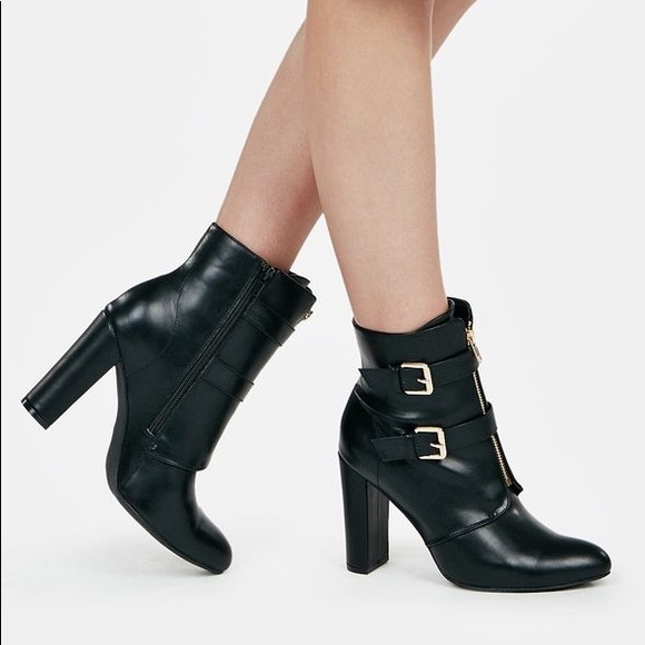 BRAND NEW. NEVER WORN black booties - Picture 3 of 8